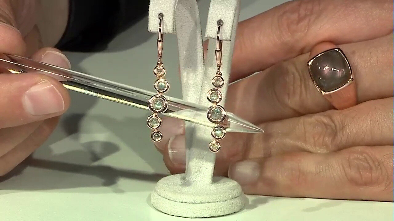 Video Zilveren oorbellen met Groene Minary Labradorieten (KM by Juwelo)