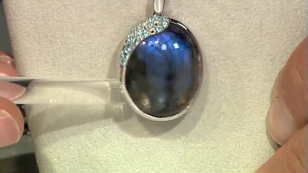 Video Blue Maniry Labradorite Silver Pendant (KM by Juwelo)
