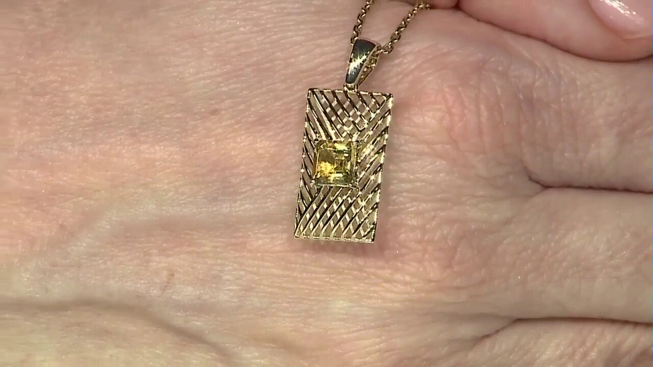 Video 9K Golden Beryl Gold Pendant (Ornaments by de Melo)