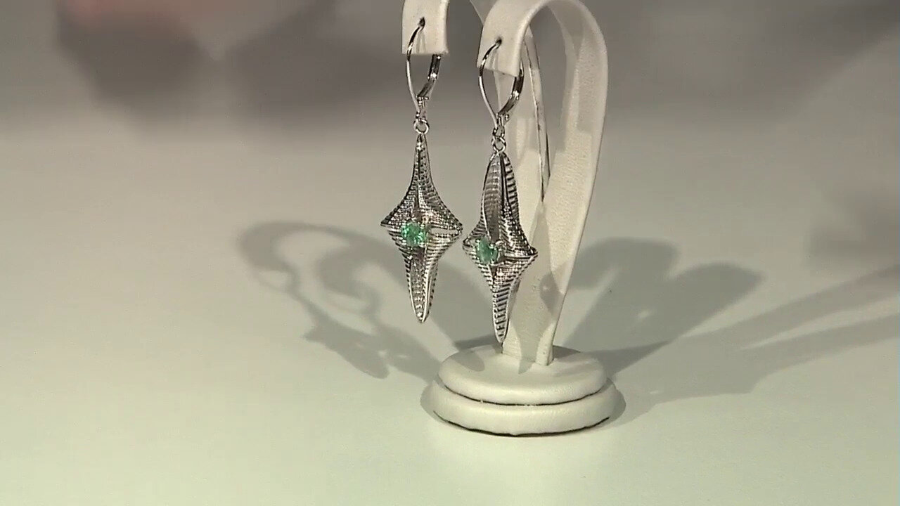 Video 9K Zambian Emerald Gold Earrings (Ornaments by de Melo)